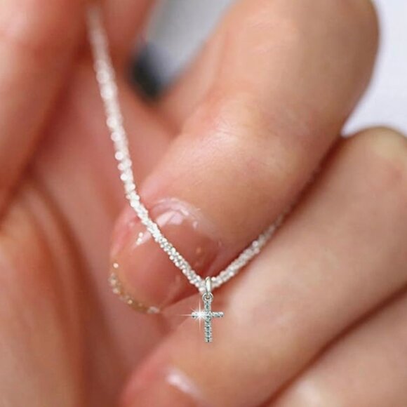 NEW! Rhinestone Cross Necklace - Picture 4 of 6